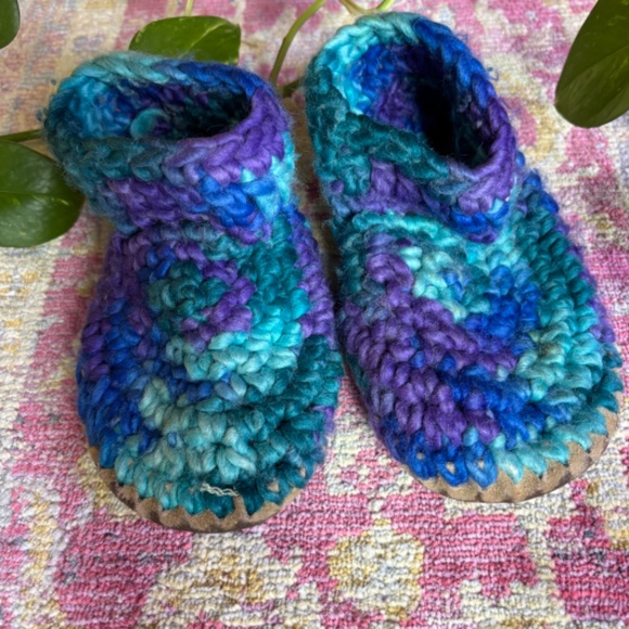 Cosy woolen peacock-coloured Padraig Cottage child slippers - Picture 2 of 4